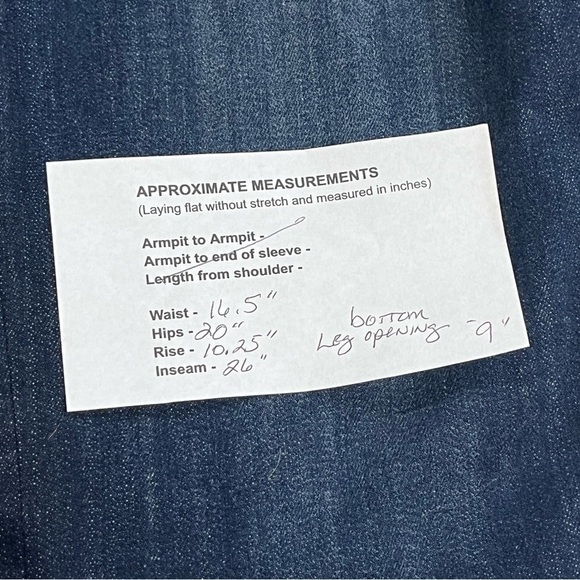 NWOT Boot Crop Raw Hem Mid Rise Denim Jeans Dark Wash - Picture 11 of 11